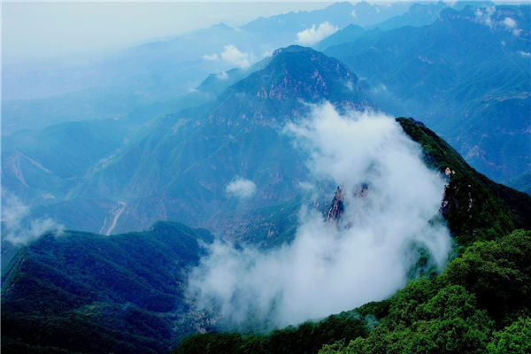 送王屋山人魏万还王屋·并序