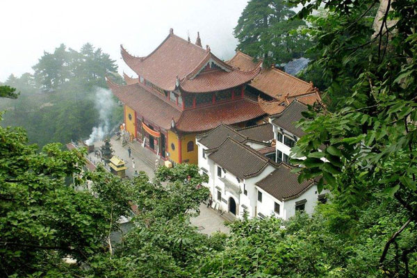 春日归山寄孟浩然